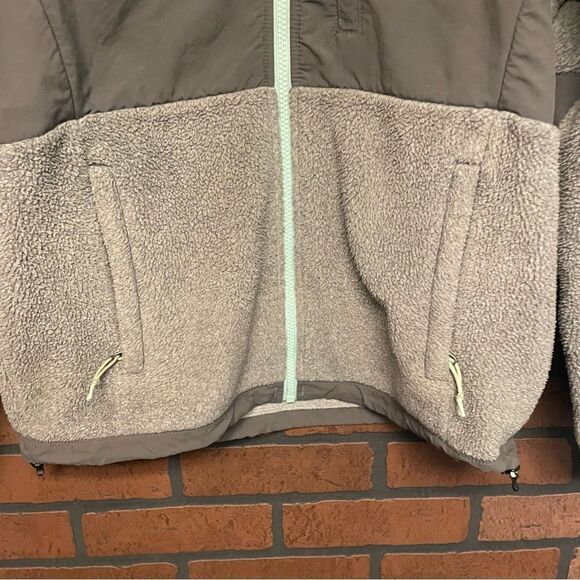 The North Face Denali Womens Jacket Size Small - Picture 3 of 7